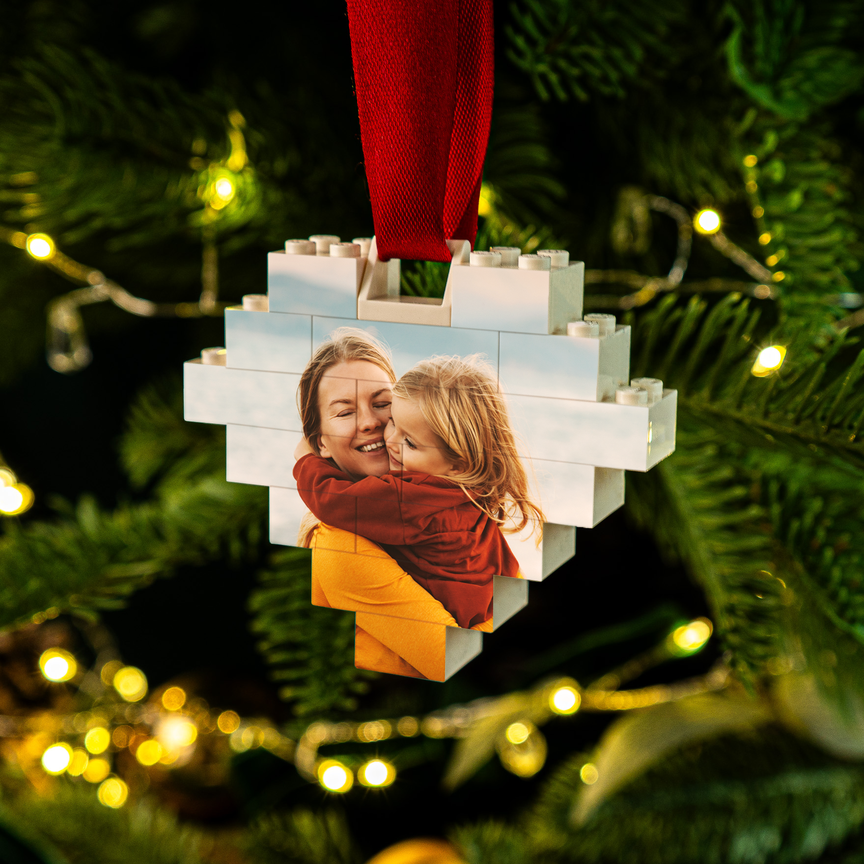 Personalised heart-shaped LEGO® Brick Christmas bauble with custom photo – festive keepsake for family, friends, or LEGO® fans